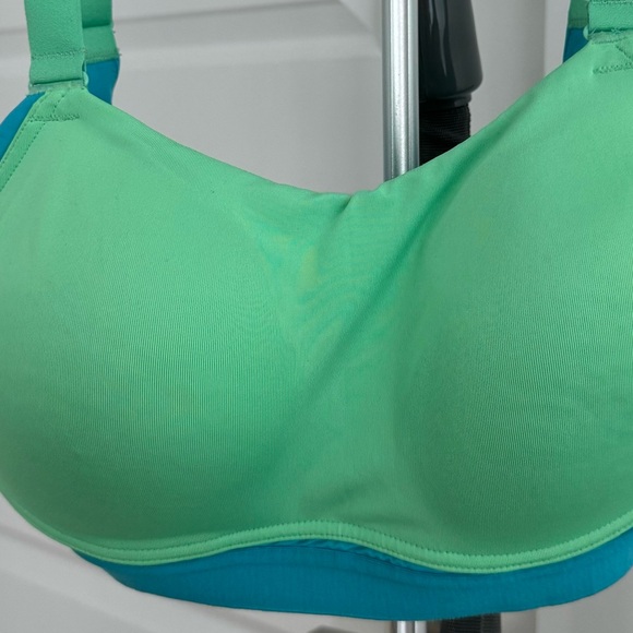 Never worn ver comfy sports bra from Zivame made in India - Picture 4 of 4